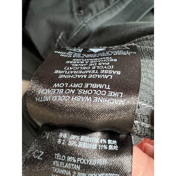Kuhl pants size 20W black performance **small flaw see photo** outdoors camping - Picture 8 of 10